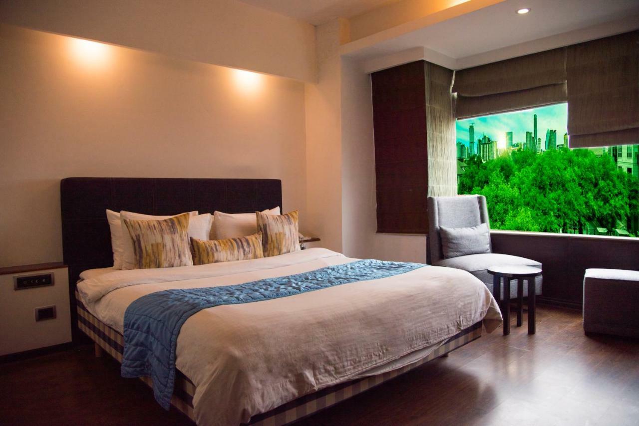 Virohaa Hotel New Delhi Exterior photo